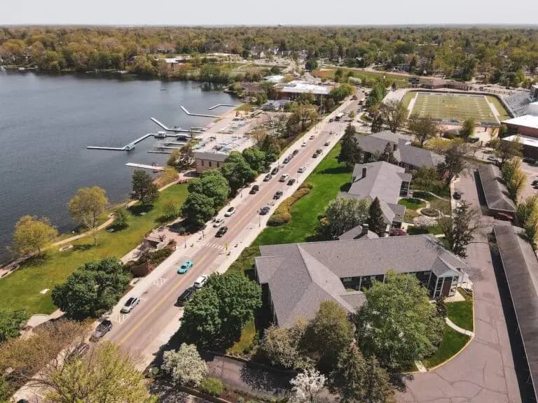 Plumber providing plumbing service in East Grand Rapids, MI